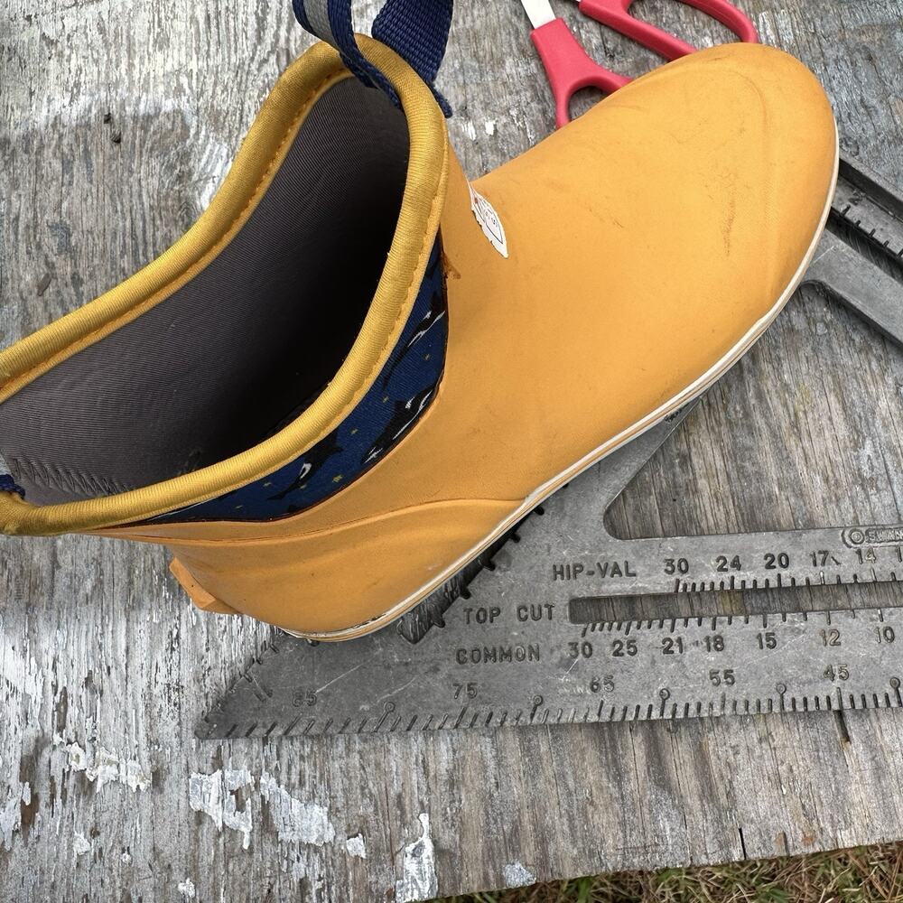 Xtratuf Women's 8.5 Salmon Sisters 6 Inch Ankle Deck Boot READ - Yellow - 880 - Picture 13 of 14